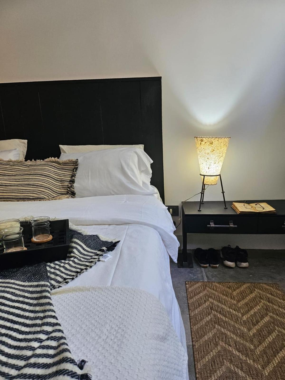 Las Glicinas Boutique Apartments โกโลเนีย เดล ซากราเมนโต ภายนอก รูปภาพ